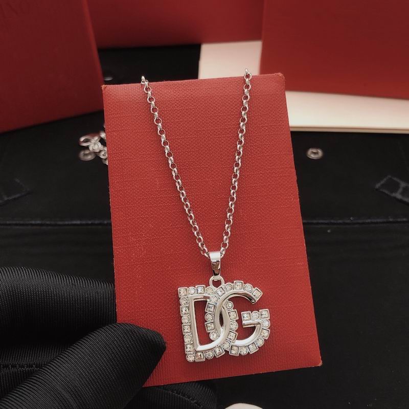 DG Necklace 06yxs08
